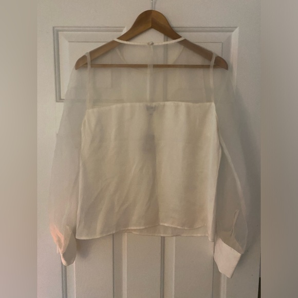 Express Blouse - Size M - New with Tags - Picture 2 of 3